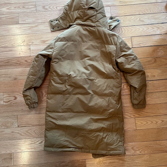 Patagonia Women’s XS Downdrift Parka Retail $399 - Picture 7 of 7